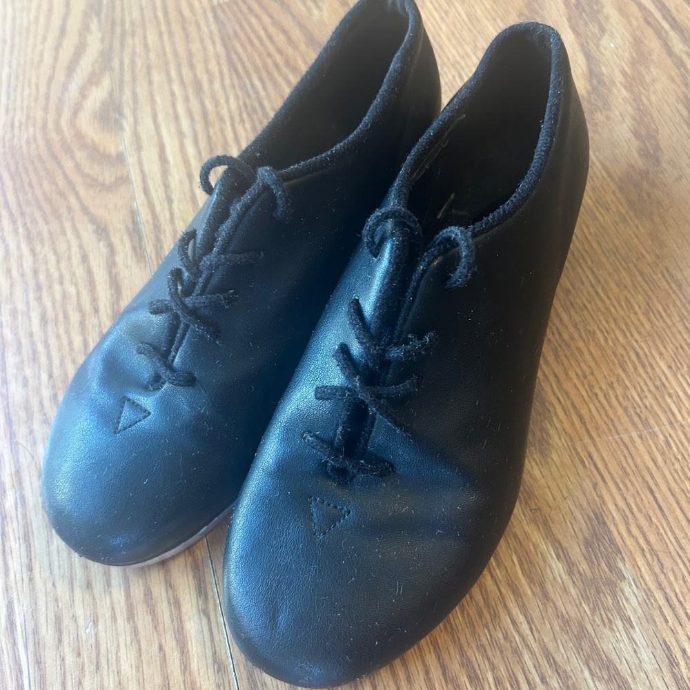 Black Lace-Up Tap Shoes